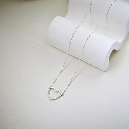 Airmb Heart Necklace for Women Gold/Silver Plated Trendy Heart Choker Lover Pendant Hypoallergenic Fashion Gold/Silver Necklace for Women Love Jewelry Gift for Women Girlfriend - color: Hollow-Heart-Silver