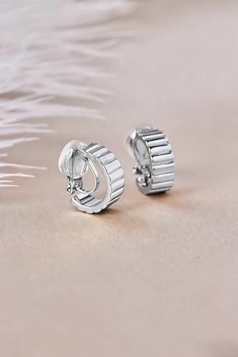 FAN&LOUIS Gold Silver Clip On Hoop Earrings, 14K Chunky Gold Small Hoops Lightweight Clip-On Earrings for Women Trendy│Chic Boho Ribbed Croissant Scallop Statement Clip Earrings Teen Gifts - style: Silver