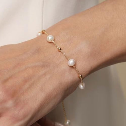 Pearl Bracelets for Women Dainty Baroque Pearl Bracelet White Bridesmaid Bridal Bracelet Wedding Jewelry Gifts for Mother Daughter Matching Outfits - color: A4:pearl bracelet