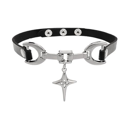 Gothic Gift Black Choker Necklace for Women, Goth Adjustable Y2K Collar Necklaces Halloween Vampire Accessories Fashion Jewelry - color: Star