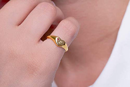 Women Heart-shaped ring in solid Gold 9k, 14k, & 18k, Heart Signet for pinky finger, Initial engraved chevalier ring, Unique love gift, RN310