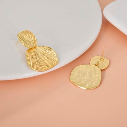 Large Geometric Drop Dangle Earrings for Women Pearl Teardrop Disc Rectangle Oval Fishtail Shell Shaped Textured Dangle Studs Earrings for Women - color: Gold-Shell B