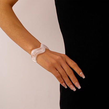 Creative Wave-shaped Opening Cuff Bracelets Statement Colorful Geometric Chunky Bangle Bracelets Acrylic Resin Irregular Wristbands for Beach Vacation Jewelry - color: White