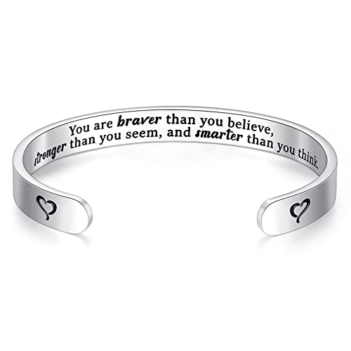 SAM & LORI Personal Bracelets for Teens/Women-Inspirational Jewelry Gifts (Various Designs) for Daughter/Sister/Mom/Friends-Adjustable Bracelet in a Pretty Gift Box - style: 2 You are braver than you believe... (New)