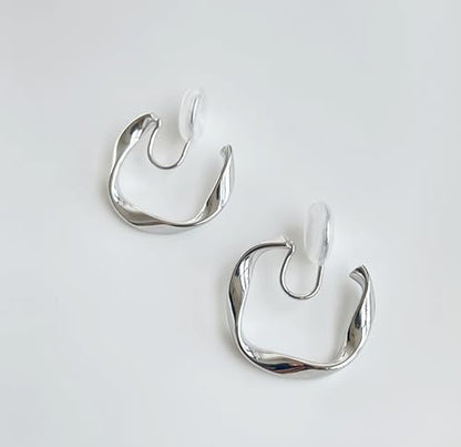 A Season Women Twisted Gold/Silver Round Clip On Hoop Earrings for Non Pierced Ears Hoops Earrings, Small/Medium/Large (Medium Silver)