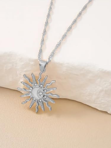 Gold Sun Pendant Necklace with Rhinestone Accent, Elegant and Fashionable, Perfect for Daily Wear & Special Occasions - color: Silver/Water Wave Chain