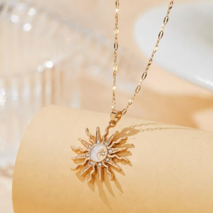 Gold Sun Pendant Necklace with Rhinestone Accent, Elegant and Fashionable, Perfect for Daily Wear & Special Occasions - color: Gold/Oval Lip Chain
