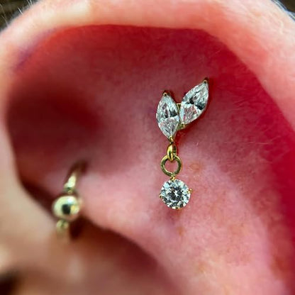 1PC ASTM F136 Titanium Mini Threadless Flat Back Stud 18G 6mm 8mm for Conch Helix Flat Tragus Labret - color: leaf - Gold