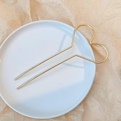 Retro Hair Pins, U-Shaped Hair Sticks, Heart Styling Hair Forks - Simple Metal Heart and Star Design Hairpins for Women and Girls 2Pack
