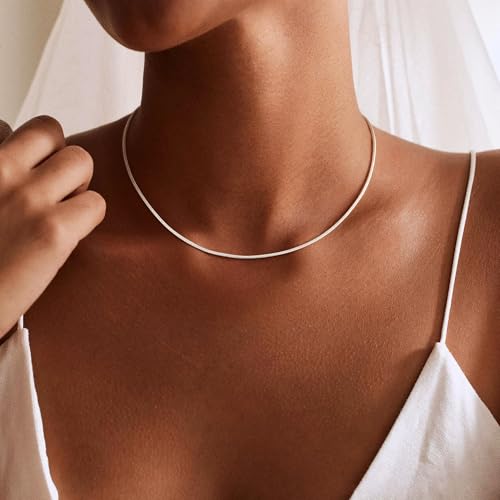 925 Sterling Silver Chain Necklace for Women - 1mm 1.5mm 2mm Snake Chain Necklace Smooth Sturdy Jewelry Gift Size 16/18/20/22 Inches - color: 1.5mm, size: 16+2"