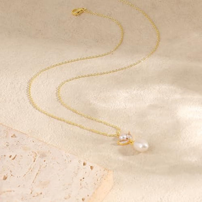 Pearl Necklaces for Women,Dainty Gold Pendant Necklaces Waterproof Jewelry | 14K Gold Plated Pearl Necklaces,Dainty Elegant Wedding Necklace,Small Cute Adjustable Minimalist Necklace,Non Tarnish Jewelry - color: GOLD-19