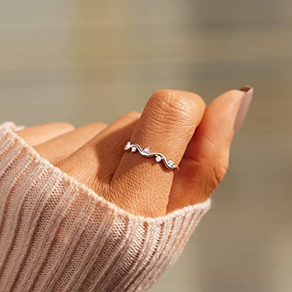 STORYJEWELLERY 925 Sterling Silver Rings, Stackable Wave Rings for Women, Fashion Midi & Pinky Ring, Wedding Bands for Women, Unique Gifts for Her