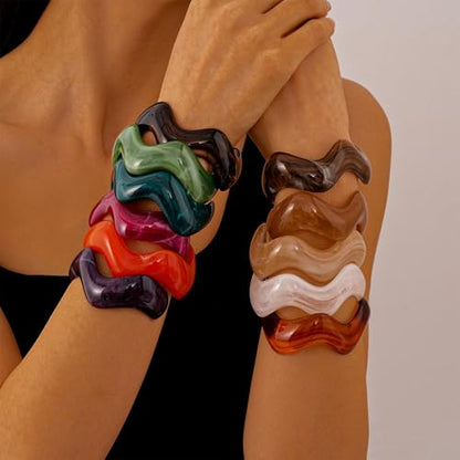 Creative Wave-shaped Opening Cuff Bracelets Statement Colorful Geometric Chunky Bangle Bracelets Acrylic Resin Irregular Wristbands for Beach Vacation Jewelry - color: Amber
