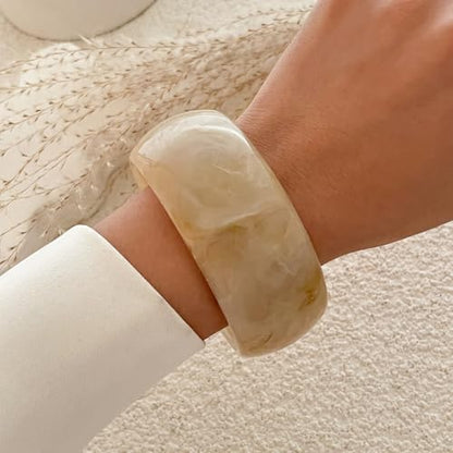 Colorful Acrylic Resin Open Cuff Bracelets Simple Transparent Chunky Thick Bangle Statement Irregular Geometric Resin Wide Wristband Chunky Acetate Wrap Cuff Bracelets - color: B-01
