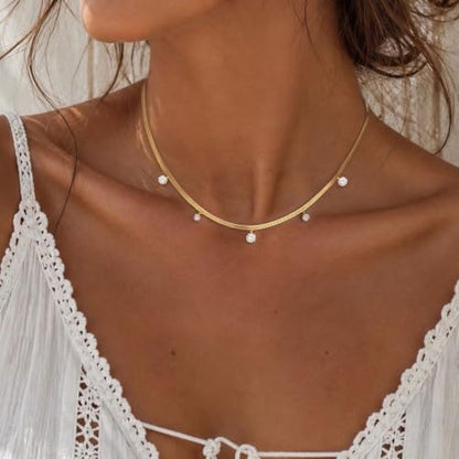 Gold Choker Necklace for Women, Dainty Gold Necklace 14k Gold Plated Simple Coin Butterfly Choker Necklaces for Women Trendy Charm Cute Non Tarnish Gold Necklace Fashion Waterproof Jewelry - color: B-Gold