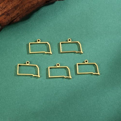 kkjoy 5Pcs Hollow Continents Maps of USA Pendant Charms for Jewelry Making and Crafting, Stainless Steel Mini Charm Craft Supplies Accessories for DIY Bracelet Necklace Earrings - color: Hollow South Dakota Map - Gold