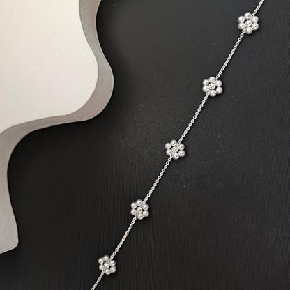 Zeffy Pearl Necklace 4MM/6MM/8MM Dainty Round Imitation Pearl Choker Necklace Wedding Pearl Necklace Delicate Jewelry for Women Simple Bridesmaid Jewelry Gifts - style: Silver Pearl Daisy Necklace(15"+2")