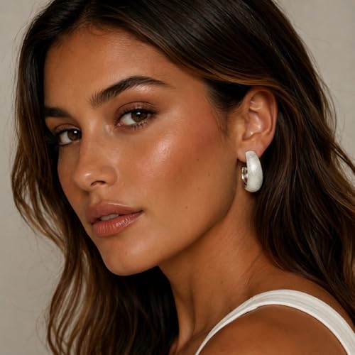 Sonateomber Gold Chunky Crystal Hoop Earrings for Women, Trendy Statement Sparkly CZ Rhinestone Thick Open Hoops Earings Hypoallergenic Wedding Prom Everyday Accessories Fashion Jewelry Gift - color: Sparkly White