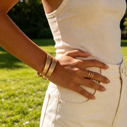 Chunky Gold Bangle Bracelets for Women Statement Bracelet for Dainty Charm Women Jewelry - color: Gold Stripes Bracelet