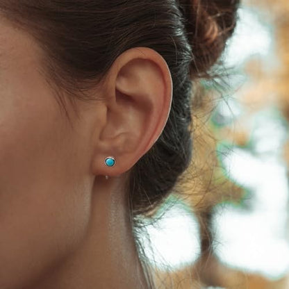 CHIC & ARTSY 925 Sterling Silver Half Hoop Earrings for Women, Dainty Huggie Hoops with Synthetic Opal, Moonstone, CZ & Gemstones, Lightweight Comfort Fit Everyday Elegant Jewelry - color: Turquoise/Silver