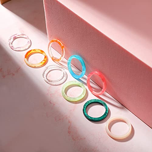 Hicarer 25 pcs Resin Acrylic Plastic Knuckle Rings for Women Colorful Chunky Trendy Stackable Jewelry Open Adjustable Band Rings Retro Aesthetic Gift for Girls Anniversaries Birthdays Graduations