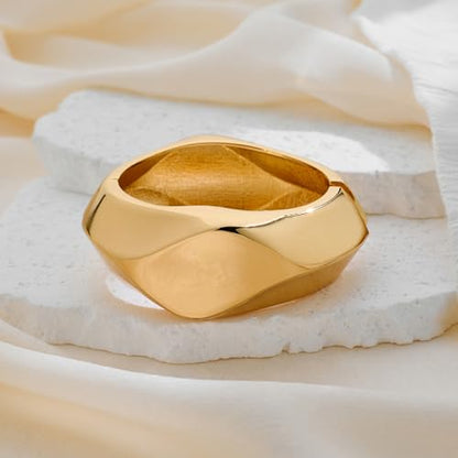 Chunky Gold Bangles Bracelet for Women Trendy Statement Bracelet Dainty Charm Gold Jewelry - color: Cut Bangle