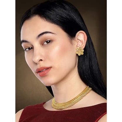 Aheli Bollywood Traditional Gold Tone Short Necklace Earrings Jewelry Set Gift for Women Wedding Party Ethnic Fashion Wear - color: Gold 5