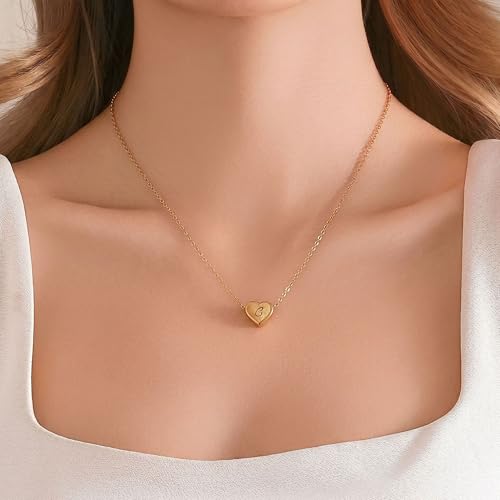 18k Gold Plated Heart Pendant Letter Necklaces for Girls Stainless Steel Initial Necklace for Women Birthday Gifts for Girls Women - color: Brushed Gold, style: Letter C
