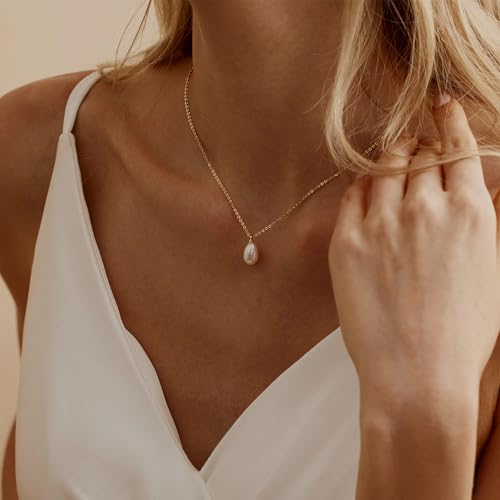 Pearl Necklaces for Women Trendy, 18K Gold/Silver Plated Layered Pearl Necklaces Dainty Pearls Choker Necklace and Earring Set Birthday Gifts for Mom Wife Daughter Sister Friends - color: Pearl Drop Necklace -Gold