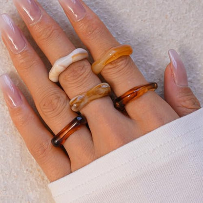 5Pcs Stacking Retro Brown and White Square Resin Knuckle Ring, Simple Chunky Black Acrylic Rings for Women Bohemia Dainty Party Prom Charm Jewelry Gift - color: Brown