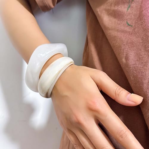 2PCS Chunky Acrylic Bracelet for Women Large Square Resin Cuff Vintage Open Bangle Bracelets Wide Geometric Jewelry - style: White+White
