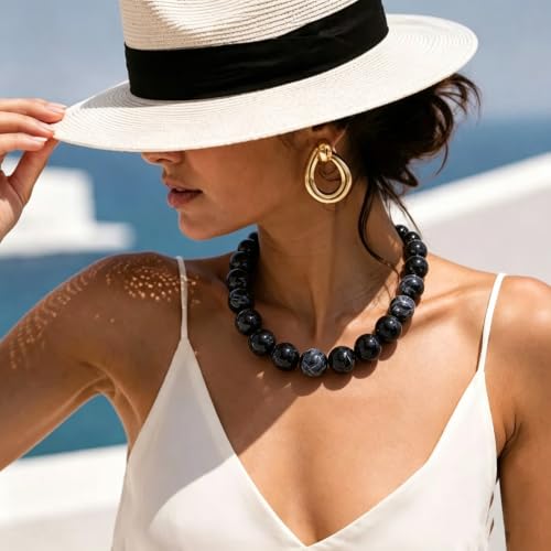 Chunky Necklaces for Women Trendy 20MM Large Resin Beaded Necklace Bold Statement Chunky Choker Necklace Boho Beads Summer Beach Jewelry - color: Black