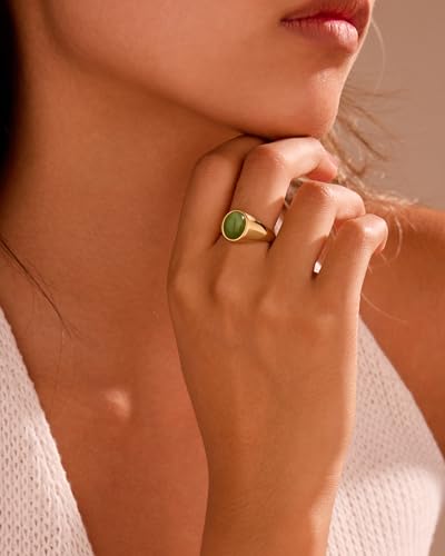 YeGieonr Gold Signet Rings for Women Non Tarnish Gold Rings, Waterproof Gemstones Statement Ring, 18K Gold Plated Stainless Steel Gem Stone Jewelry Gift for Everyday Wear - color: Green Aventurine