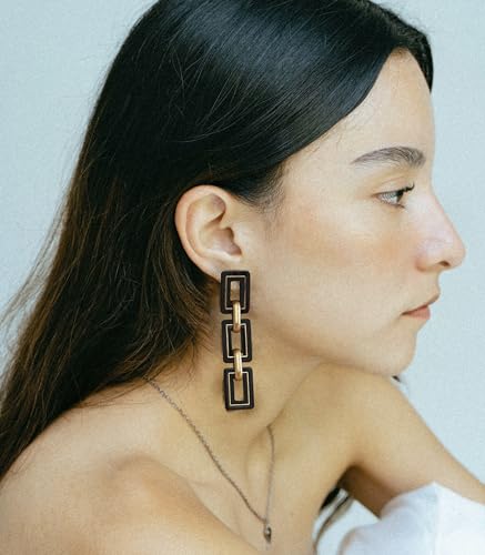 Ozel - Natural Wooden Acrylic Boho Drop Dangle Earrings for Women - Geometric Statement Jewellery - Brown, Black, Magent Red, Olive Green, White beige - color: 3Square_Black