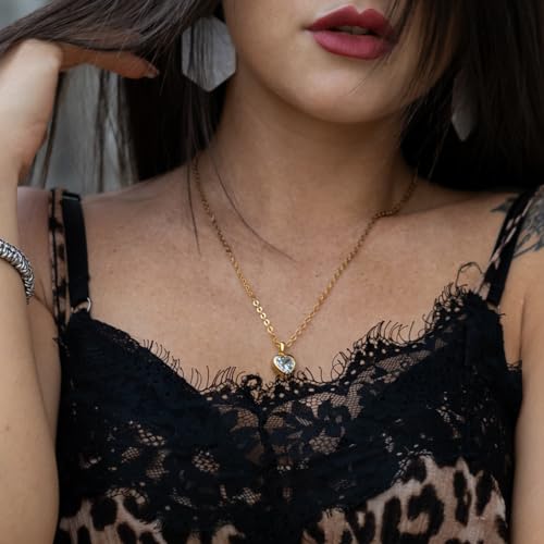 SERASAR Gold Heart Pendant Necklace Women Jewelry Cubic Zirconia Gift Ideas - color: Gold, style: Love