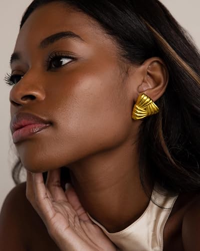 Gold Chunky Earrings for Women Trendy, 14K Gold Plated Dainty Kont Earrings Statement Minimalist Hypoallergenic Stud Earrings - color: Gacia & Gold