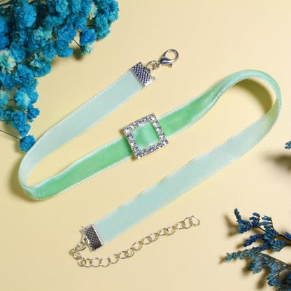 Nova&Aria Chokers Set For Women Heart Choker Necklaces Flower Pendant Velvet Cute Pink Turquoise Blue White Black Choker Necklace Christmas Colorful Lace Chokers - color: Green-C