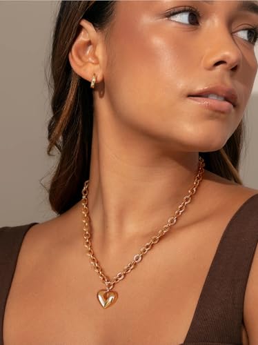 18k Gold Plated Chain Link Necklace for Women, Baroque Pearl/Compass Pendant Necklace - color: 3D Heart