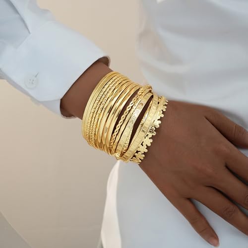 FAXHION Gold Bangle Bracelets for Women, 14 Pcs Multi Layer Stackable Bangle Set, 14K Gold Plated Textured Chunky Bracelets Boho Jewelrys Set - style: Gold B-17 pcs