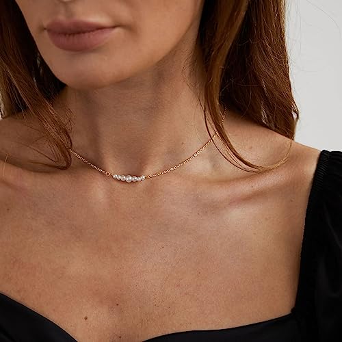 Kyerlyn Dainty Pearl Pendant Necklaces for Women 14K Gold Plated Handmade Layered Pearl Chain Necklace Delicate Layered Pearl Necklace Everyday Jewelry Gift - color: 7 Pearl-Gold