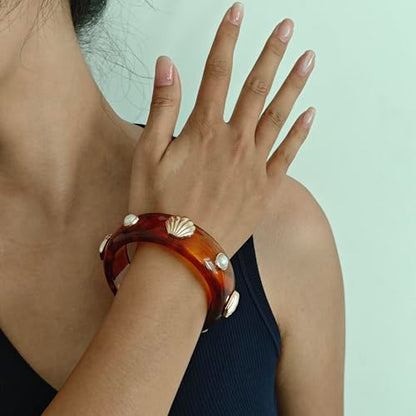 2PCS Chunky Acrylic Bracelet for Women Large Square Resin Cuff Vintage Open Bangle Bracelets Wide Geometric Jewelry - style: M-Shell - Amber