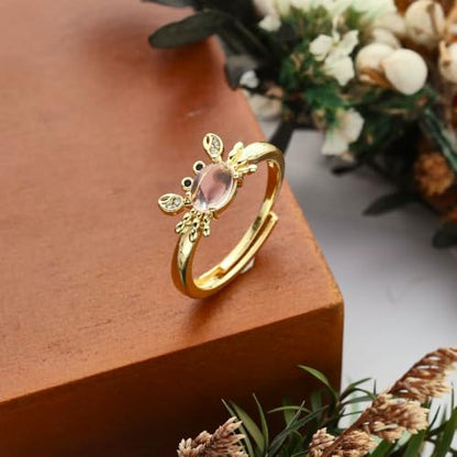 Dtja Crystal Crab Statement Ring for Women Gold Plated Expandable Cute Marine Animal Adjustable Open Wrap Finger Ring Elegant Birthday Holiday Party Jewelry - color: Light Pink