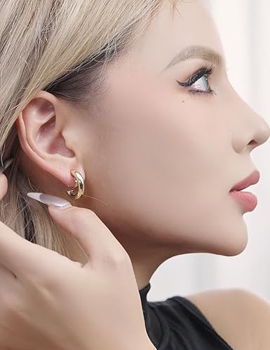 FAN&LOUIS Gold Clip On Hoop Earrings,Gold Silver Chunky Small Open Hoops Clip-On Earrings for Women Trendy Non-Pierced Ears Lightweight Teen - style: Gold