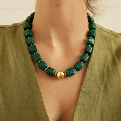 Chunky Beaded Necklace for Women Boho Statement Bead Necklace Adjustable Choker with Polished Disc/Square Beads Trendy Summer Beach Jewelry Gifts - color: Green