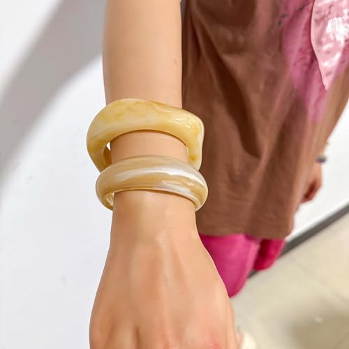 2PCS Chunky Acrylic Bracelet for Women Large Square Resin Cuff Vintage Open Bangle Bracelets Wide Geometric Jewelry - style: Beige+coffee