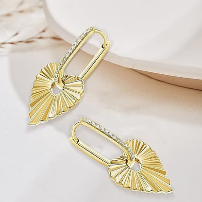 Gold Small Hoop Earrings for Wome | 14K Gold Plated Dainty Small Huggie Earrings S925 Sterling Silver Post Lightweight Drop/Dangle Huggie Earrings - color: Heart