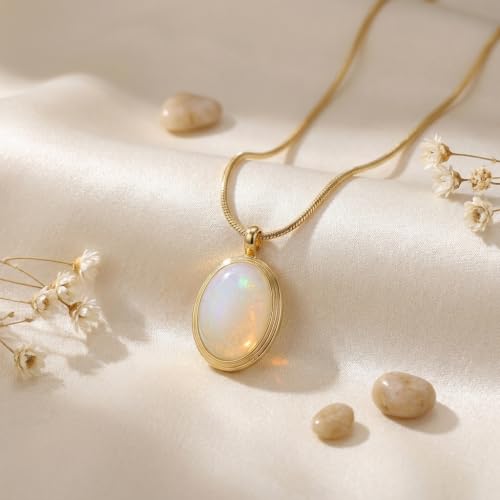 Sonateomber Gold Stone Pendant Necklace for Women, Chunky Statement Dainty Heart Oval Natural Gemstone Dangle Necklaces Wedding Prom Accessories Fashion Jewelry Gift - color: White Moonstone