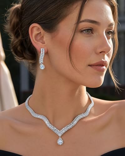 Cubic Zirconia Jewelry Set for Women Silver V Shaped Necklace and Teardrop Earrings Sparkling Rhinestone Jewelry Set Gift for Girlfriend