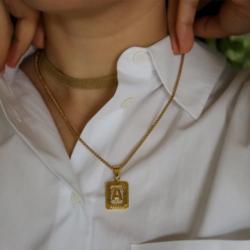 JSJOY Graduation Gifts 2026 Gold Initial Necklaces for Women Men Gold Letter Necklaces 26 Capital A-Z Letter Pendant Necklaces for Women Square Monogram Necklace for Her Initial Necklaces - color: Gold Letter P