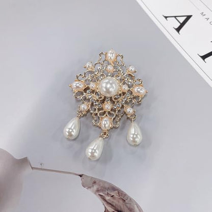 Vintage CZ Pearl Filigree Flower Brooch for Women Gold Plated Dainty Sparkly Crystal Faux Pearl Teardrop Dangle Drop Lapel Pins Elegant Dress Suit Bouquet Ceremony Accessories Wedding Party Jewelry